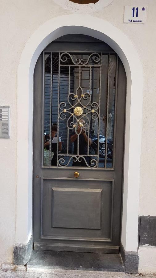 La Terrazza Sul Centro Apartment Catania Bagian luar foto